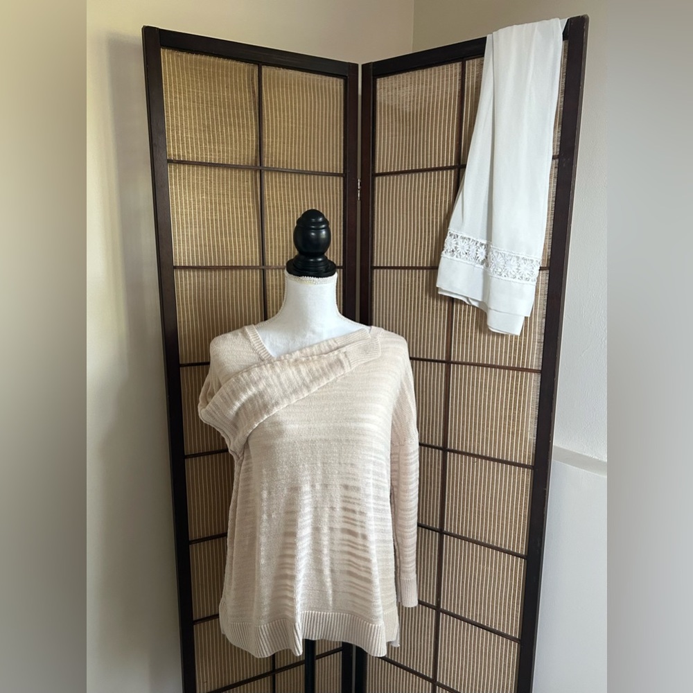 Gap Relaxed Fit Sweater